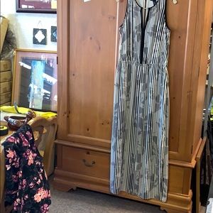 WHBM Maci Dress w/ Pockets Size Med